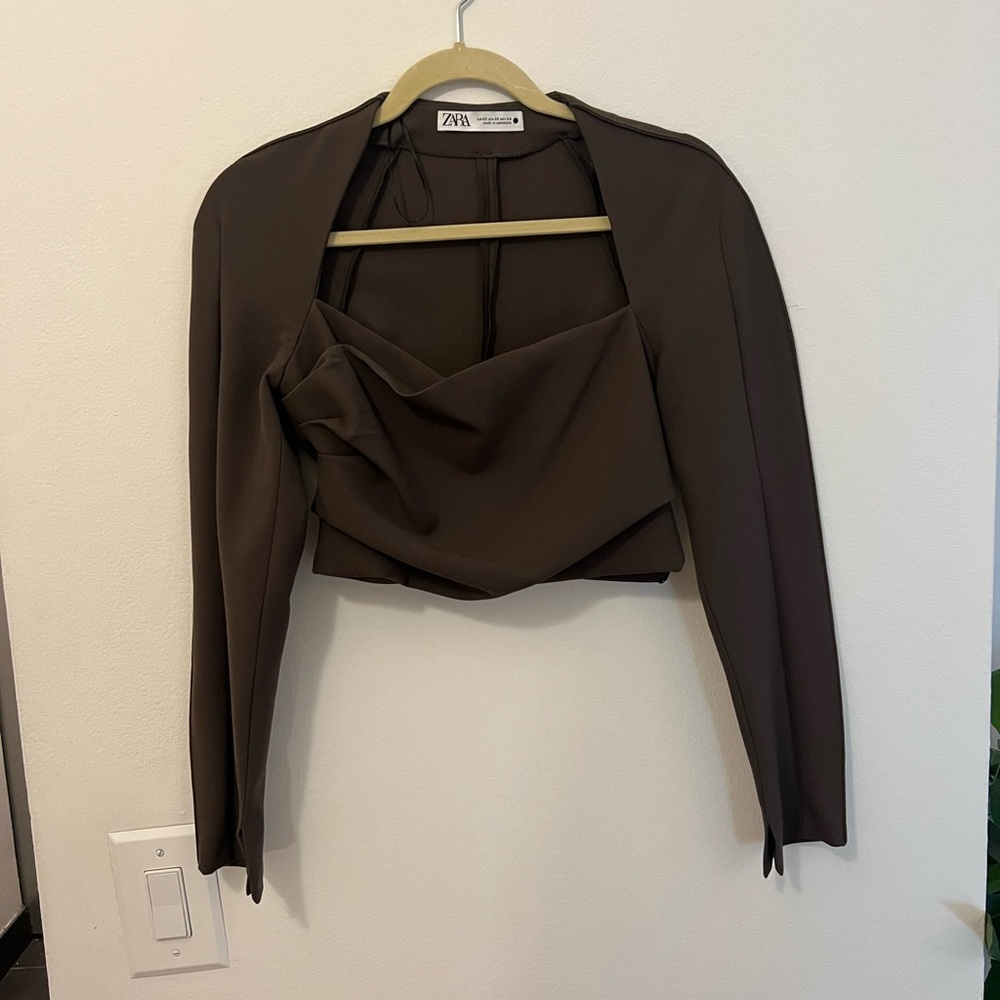 ZARA Voluminous Draped Long Sleeve Square Neck Crop Top - Picture 3 of 5
